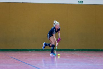 Bild 101 - B-Juniorinnen Bahrenfeld